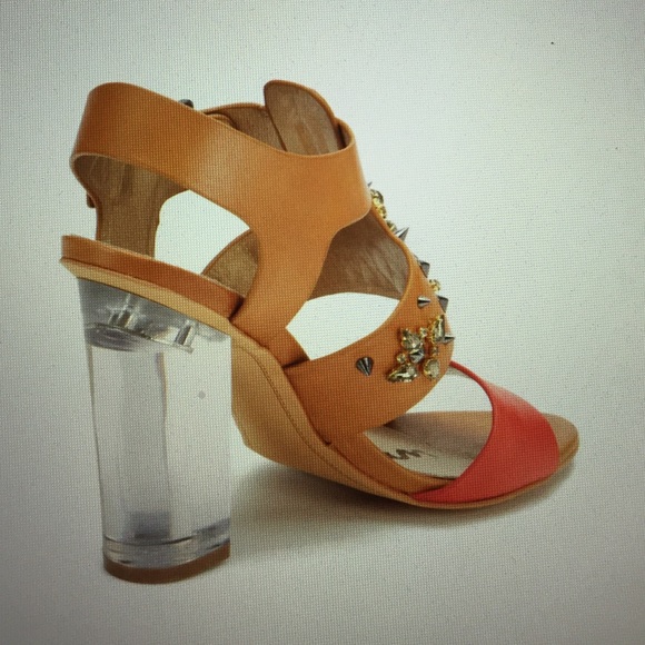 Sam Edelman Heels - Picture 2 of 7